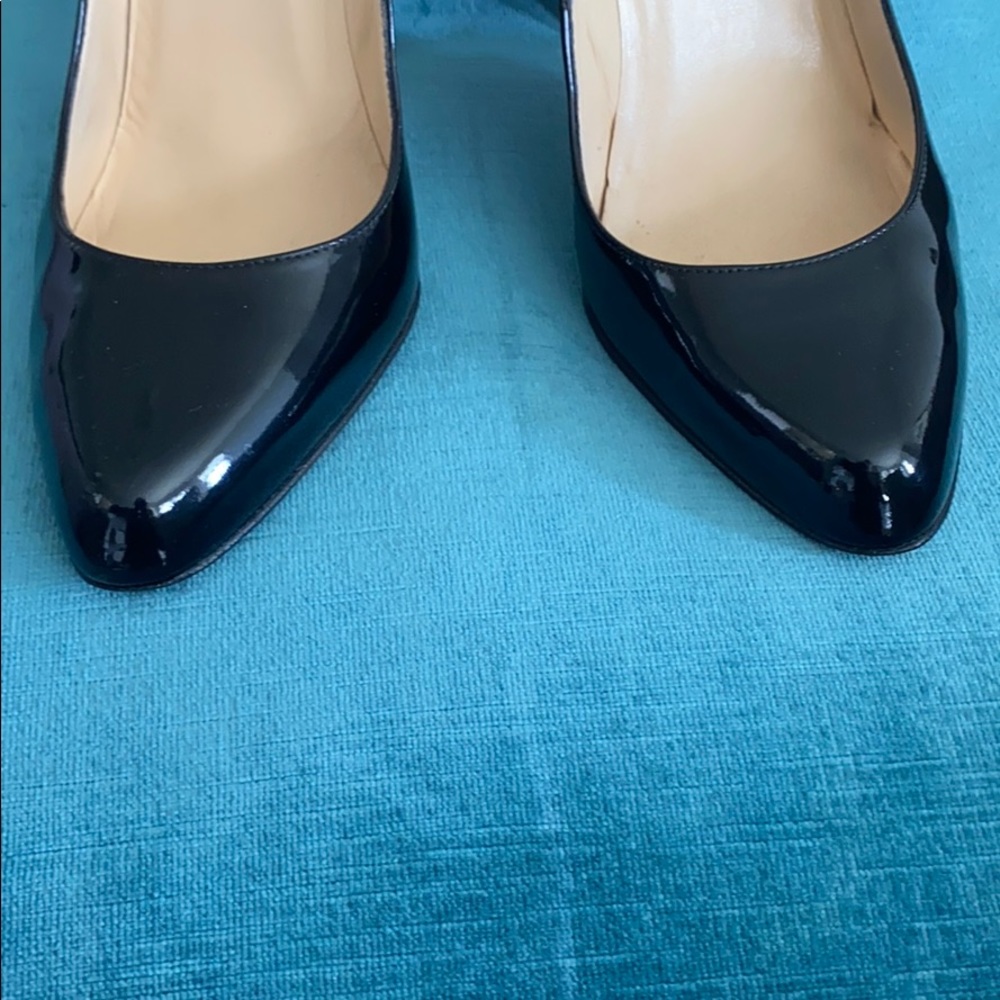 Christian Louboutin black patent high heels - Picture 5 of 10